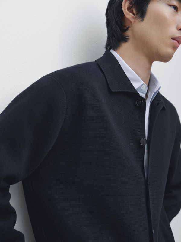 100% cotton knit cardigan with polo collar