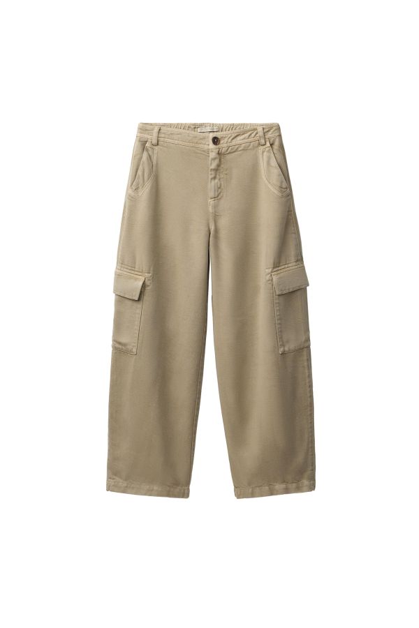 HEART PATCH KNIT JUMPER