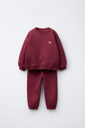 EMBROIDERED SWEATSHIRT AND JOGGER SET