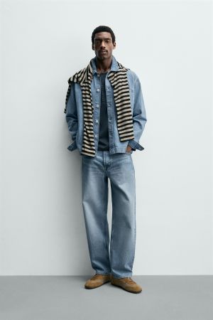 BOXY FIT DENIM SHIRT