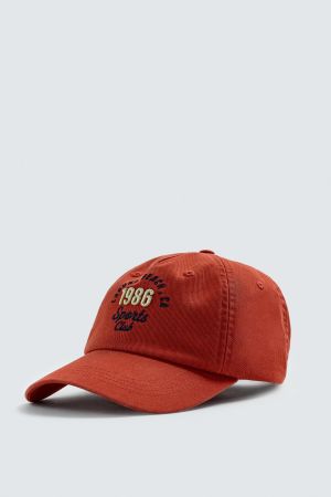 EMBROIDERED TEXT CAP