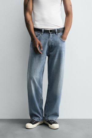 LOOSE FIT JEANS