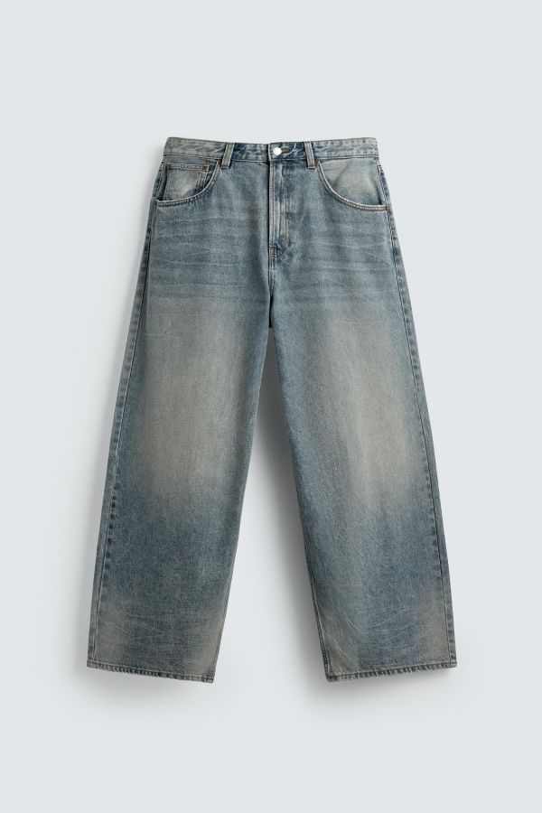 RIPPED BAGGY FIT JEANS