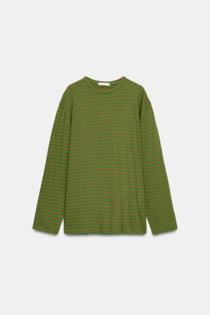 OVERSIZED STRIPED T-SHIRT