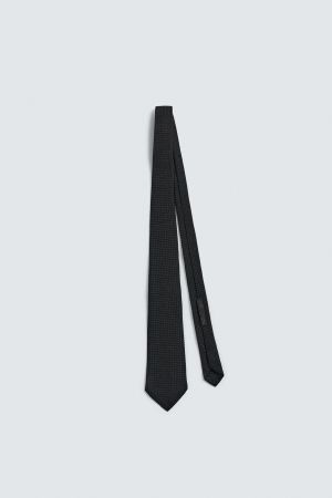 100% SILK TEXTURED TIE AARON LEVINE X ZARA