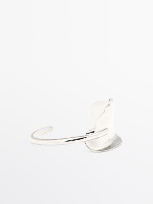 Wide textured bracelet