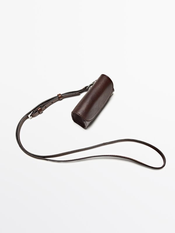 Nappa leather lipstick case