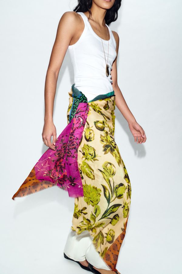 MODAL SILK FLORAL PRINT SCARF