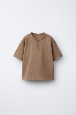 BASIC BUTTONED T-SHIRT