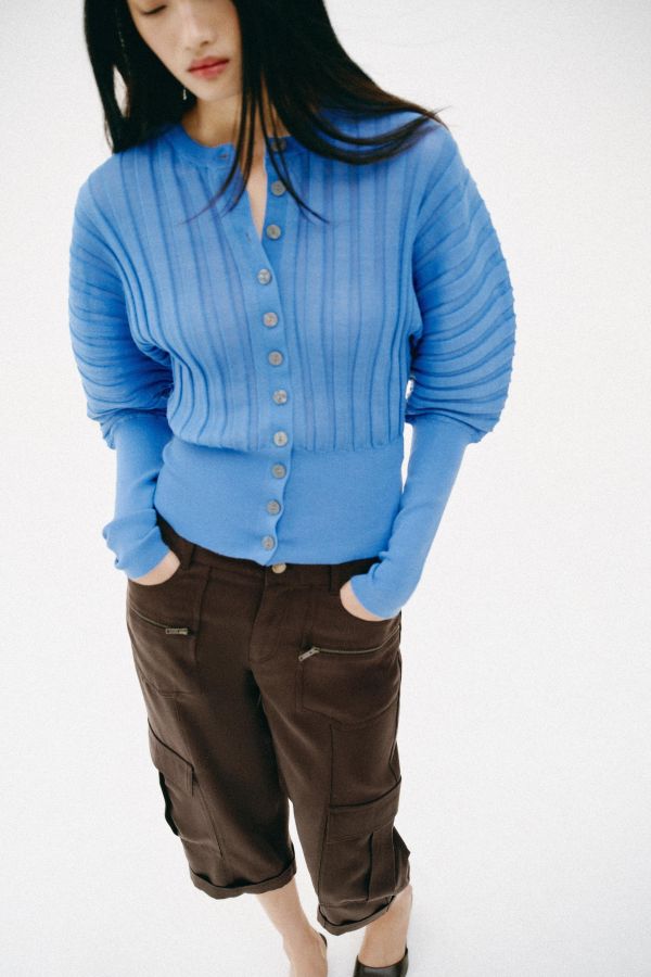 ACCORDION SLEEVE CARDIGAN