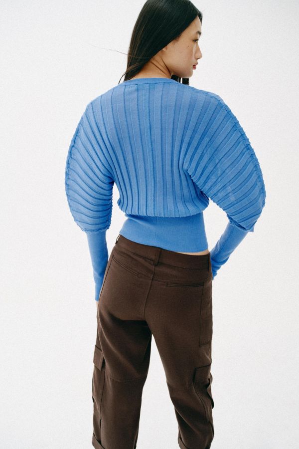 ACCORDION SLEEVE CARDIGAN