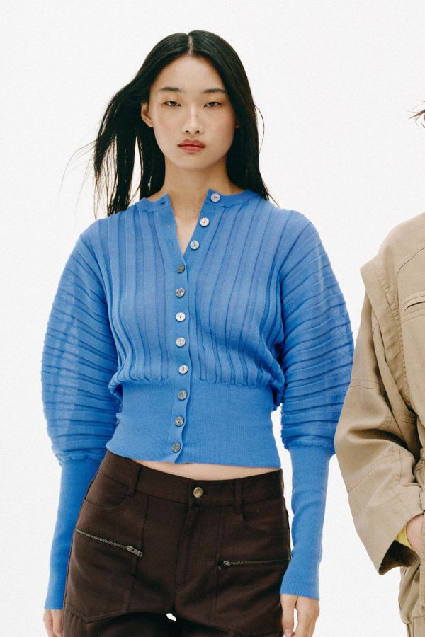 ACCORDION SLEEVE CARDIGAN