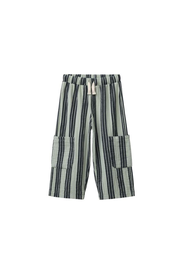 STRIPED LABEL SHORTS