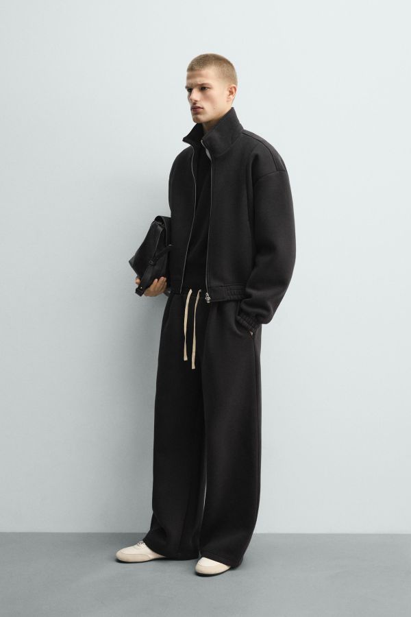 TECHNICAL PLEATED JOGGER PANTS