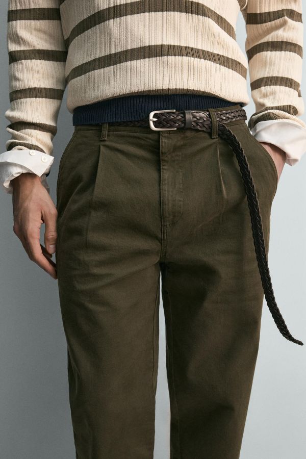PLEATED CHINO PANTS