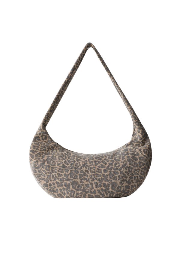 ANIMAL PRINT BARREL JEANS