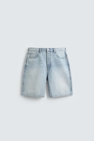 STRAIGHT FIT DENIM SHORTS