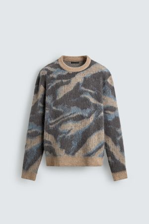 BRUSHED TEXTURED ABSTRACT JACQUARD JUMPER