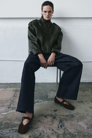 SUEDE BUCKLE BALLET FLATS