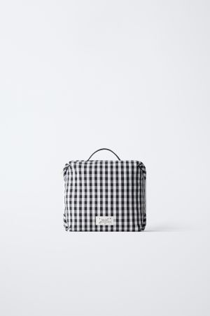 CHECKERED TOILETRY BAG