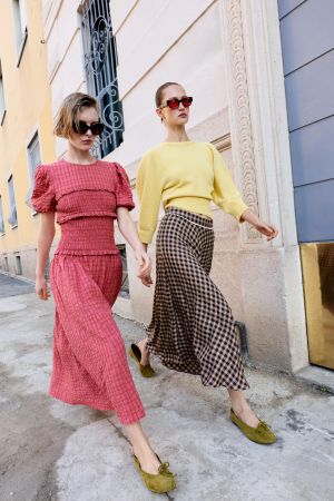 SUEDE BALLET FLATS WITH BOW