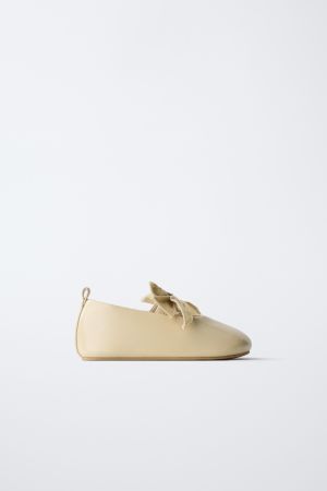 BALLET FLATS WITH BOW