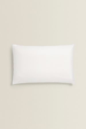 MEMORY FOAM BLOCK PILLOW