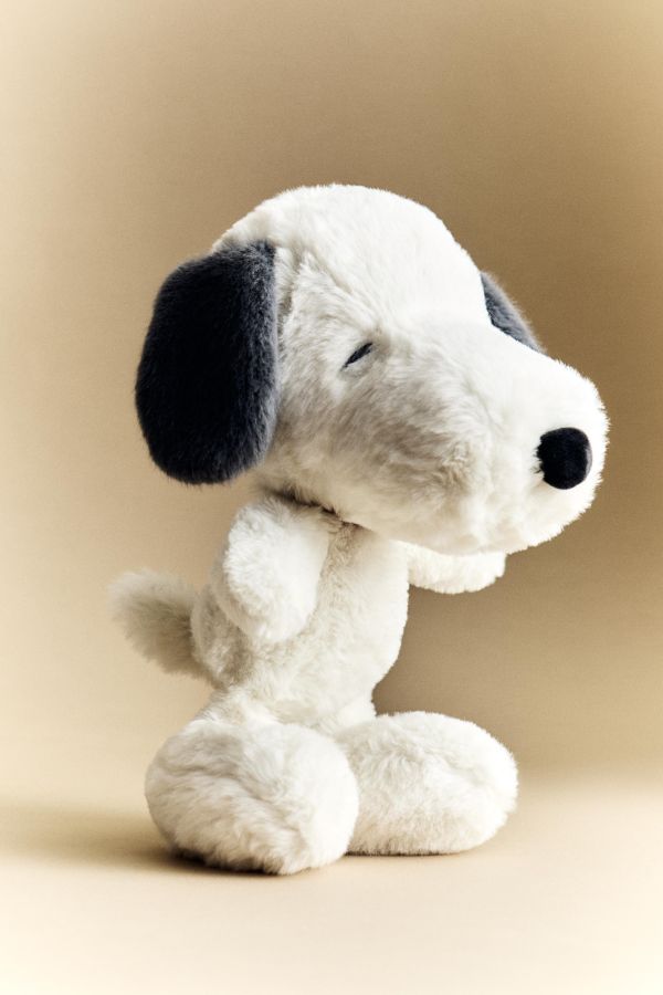 KIDS' PEANUTS™ PLUSH TOY