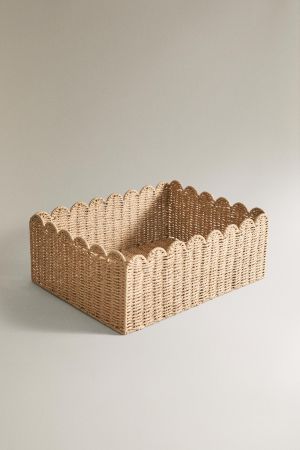 SCALLOPED MEDIUM BASKET