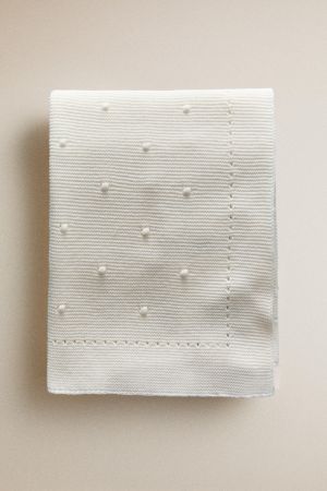 BABY KNIT BLANKET